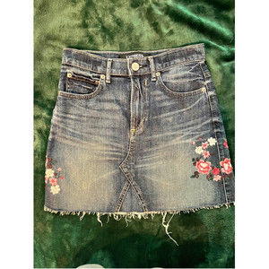 Express Floral Embroidery denim skirt size 0